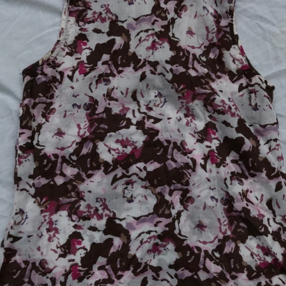 Ann Taylor Loft flower sleeveless blouse size SP - Picture 5 of 5